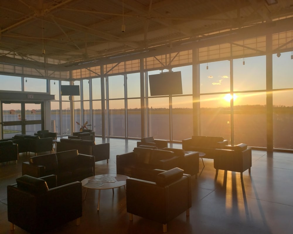 Niagara District Airport | Niagara 